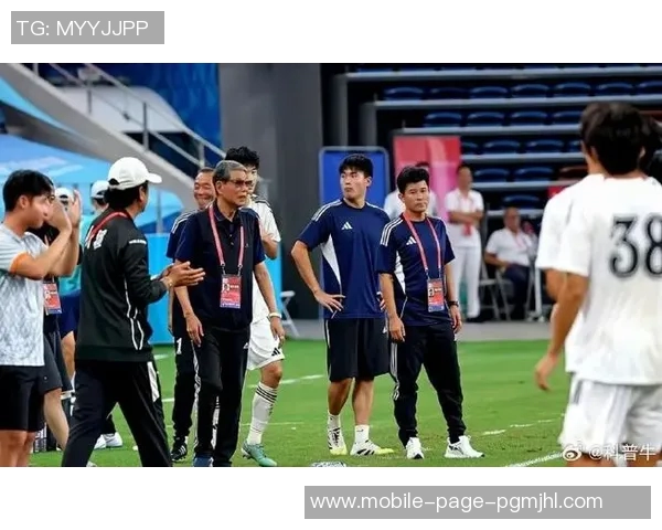 上海青训阴盛阳衰现状显著81岁根宝努力维持最后的尊严与希望 上海青训阴盛阳衰现状显著81岁根宝努力维持最后的尊严与希望